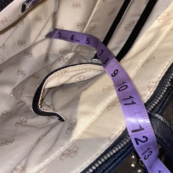 Guess black large saffiano leather tote - Picture 14 of 17